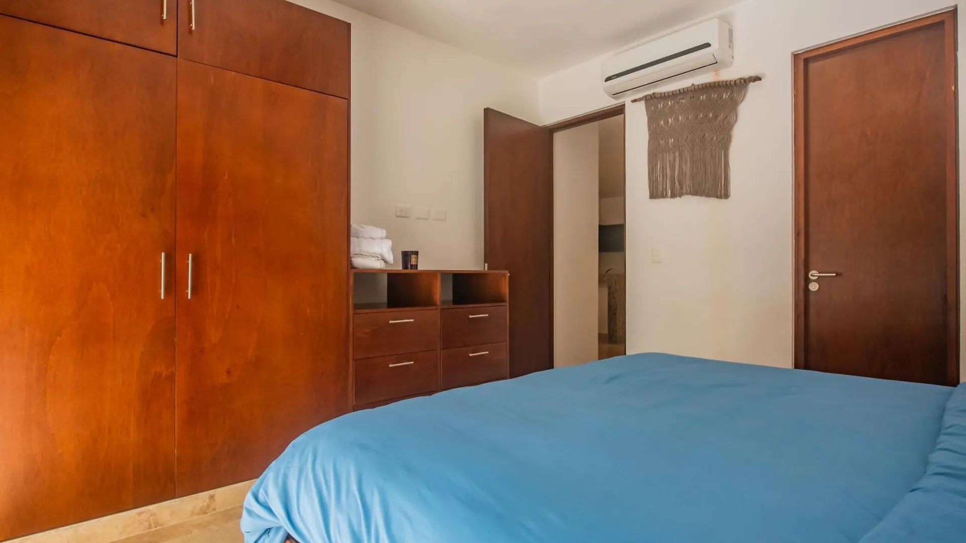Luxury Aldea Zama 2Bed - 2Bat Apartment Private Terrace & Swim Up Тулум 0*,